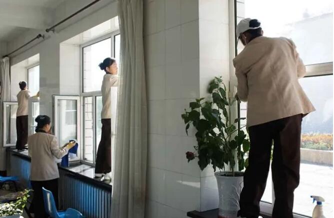 鄭州開荒保潔 鄭州開(kāi)荒保潔