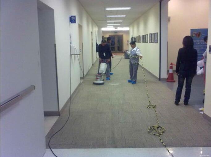 鄭州開荒保潔 鄭州開荒保潔